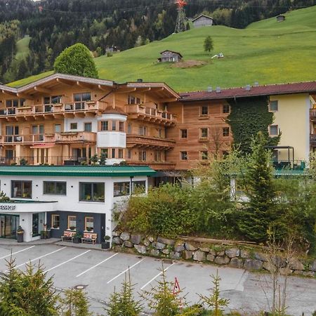 Ferienhotel Joerglerhof Hainzenberg Kültér fotó